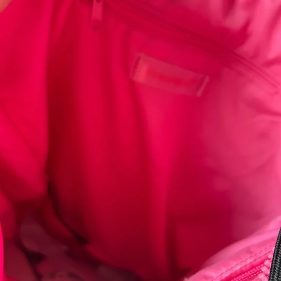 Free People Quilted Carryall Pink Bubblegum NWT w/ heart quartz charm - Picture 4 of 4